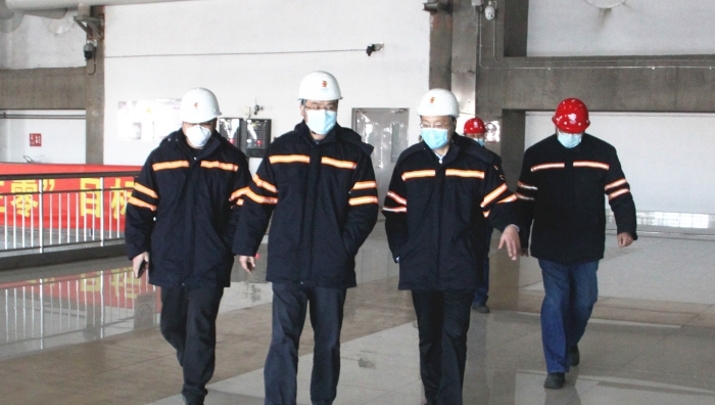 马骁赴热力公司、良村热电视察疫情防控和供电保热工作